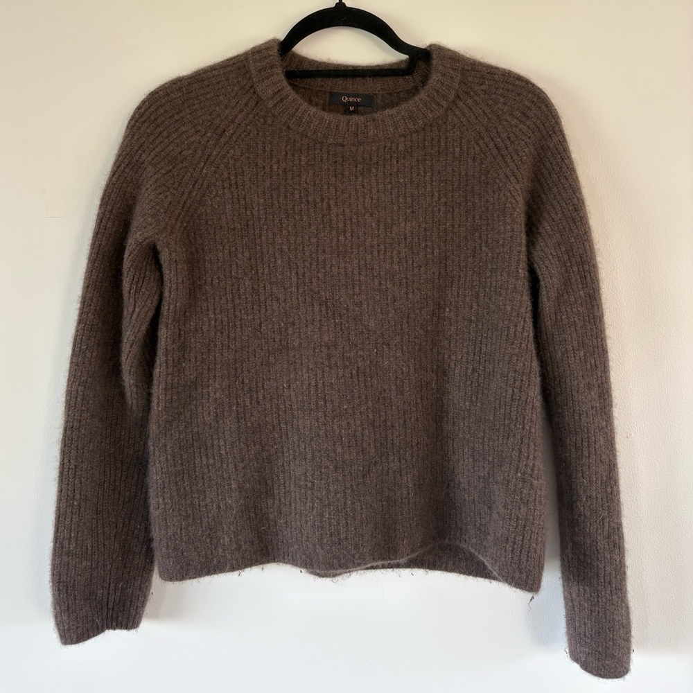 quince 100% cashmere sweater